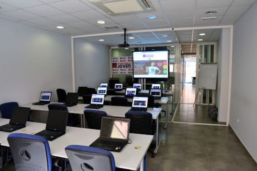 Autoescuela Joven Autoescuela Joven